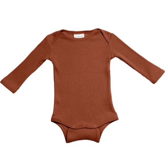 SpearmintLove 100% Organic Cotton Caramel Waffle Bodysuit - Picture 1 of 5